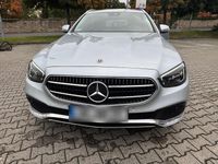Gebraucht Mercedes E220 Avantgarde 194 PS (142 kW) 2021 Silber Kombi