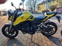 Second-hand Honda e 134 kW (183 CP) 2023 Roșu Hatchback