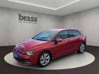 Gebraucht VW Golf VIII Style 150 PS (110 kW) 2022 Kings red metallic Limousine