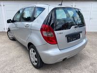 gebraucht Mercedes A180 CDI *TÜV NEU 11.2025*KLIMA*SITZ-HZG*PDC*