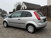 Gebraucht Ford Fiesta 60 PS (44 kW) 2003 Silber Kleinwagen