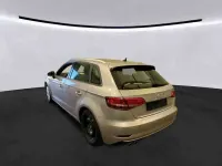 Gebraucht Audi A3 Sport 150 PS (110 kW) 2019 Florettsilber Limousine