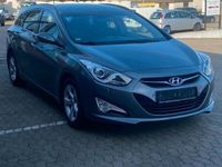 gebraucht Hyundai i40 cw 5 Star Automatik Sitzheizung Einparkhilfe