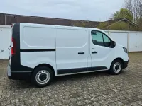 Gebraucht Renault Trafic 131 PS (96 kW) 2022 Weiß Van / Kleinbus