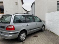 Gebraucht Ford Galaxy 140 PS (102 kW) 2005 Silber Van / Kleinbus