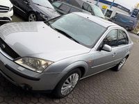 Gebraucht Ford Mondeo Ghia 170 PS (125 kW) 2003 Silber Limousine
