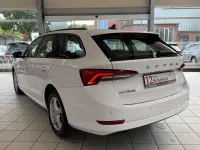 Gebraucht Skoda Octavia 150 PS (110 kW) 2023 Weiß Kombi