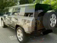 Gebraucht Land Rover Defender SE Dynamic 249 PS (183 kW) 2023 SUV