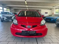 Gebraucht Toyota Aygo Cool 68 PS (50 kW) 2008 Rot Kleinwagen