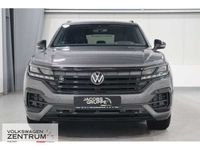 gebraucht VW Touareg 3.0 TDI R-Line BlackStyle Pano AHK Matrix