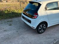 Gebraucht Renault Twingo 70 PS (51 kW) 2015 Weiß Kleinwagen