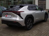 Gebraucht Toyota bZ4X Basis 160 kW (218 PS) 2023 Silber SUV
