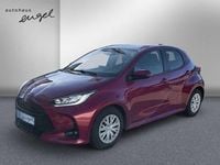 Gebraucht Toyota Yaris Team 125 PS (91 kW) 2021 Tokiorot perleffekt Kleinwagen