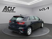 Neu Kia Ceed 140 PS (102 kW) 2026 Zilinaschwarz Kleinwagen