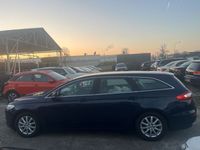 Gebraucht Ford Mondeo Titanium 179 PS (131 kW) 2018 Blau Limousine
