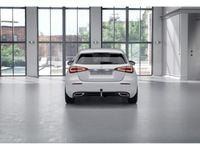 Gebraucht Mercedes A200 Progressive 163 PS (119 kW) 2018 Unilack polarweiß Limousine