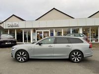 Gebraucht Volvo V60 197 PS (144 kW) 2024 Blau Kombi