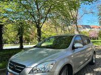 Gebraucht Kia Ceed 109 PS (80 kW) 2006 Grau Kleinwagen