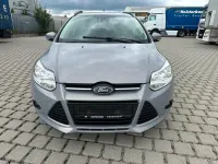 Gebraucht Ford Focus Trend 116 PS (85 kW) 2011 Grau Limousine