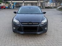 Gebraucht Ford Focus Titanium 150 PS (110 kW) 2011 Blau Limousine