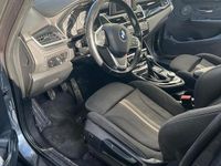 Gebraucht BMW 218 2016 Grau Kombi