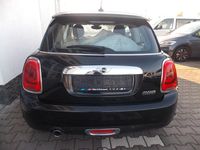 Gebraucht Mini Cooper Chili 136 PS (100 kW) 2016 Schwarz Kleinwagen