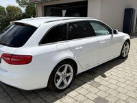 Używany Audi A4 S-Line 150 KM (110 kW) 2015 Biały Kombi