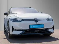 Gebraucht VW ID.7 Pro 210 kW (286 PS) 2025 Gletscherweiß metallic Kombi