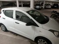 Gebraucht Hyundai i10 67 PS (49 kW) 2015 Weiß Kleinwagen
