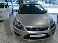 Gebraucht Ford Focus Cabriolet Titanium 145 PS (106 kW) 2008 Silber Cabrio