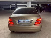 Gebraucht Mercedes C180 Elegance 156 PS (114 kW) 2012 Beige Limousine