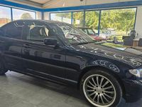 Gebraucht BMW 318 Lifestyle 143 PS (105 kW) 2003 Blau Limousine