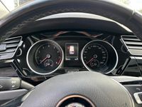 Gebraucht VW Touran Highline 150 PS (110 kW) 2016 Schwarz Van / Kleinbus