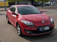 Second-hand Renault Mégane 101 CP (74 kW) 2012 Roșu Berlinǎ