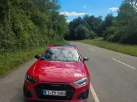 Gebraucht Audi A4 S-Line 204 PS (150 kW) 2023 Rot Kombi