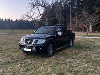 Gebraucht Nissan Navara 231 PS (169 kW) 2013 Schwarz Pickup