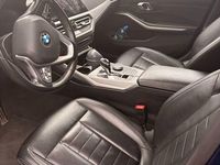 Gebraucht BMW 330e Performance 292 PS (214 kW) 2019 Limousine