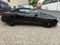Second-hand Mercedes E250 204 CP (150 kW) 2014 Negru Cabrio