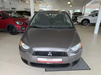 Gebraucht Mitsubishi Colt Motion 95 PS (69 kW) 2013 Braun Limousine