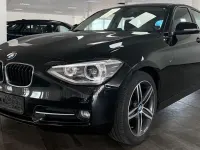Gebraucht BMW 118 Sport Line 143 PS (105 kW) 2015 Saphirschwarz Kleinwagen