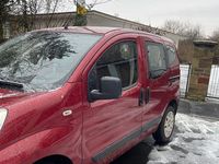 Gebraucht Peugeot Bipper 73 PS (53 kW) 2010 Rot Van / Kleinbus