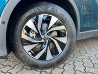 Neu VW Tiguan Life 150 PS (110 kW) 2025 Blau SUV