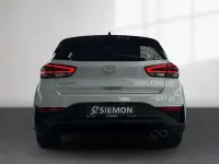 Neu Hyundai i20 Blackline 90 PS (66 kW) 2026 Weiß Limousine
