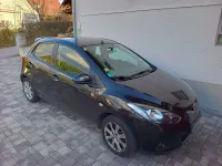 Gebraucht Mazda 2 75 PS (55 kW) 2010 Schwarz Kleinwagen