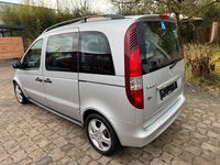 Gebraucht Mercedes Vaneo 125 PS (91 kW) 2003 Silber Van / Kleinbus