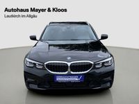 Gebraucht BMW 318 Advantage 156 PS (114 kW) 2022 Schwarz Kombi