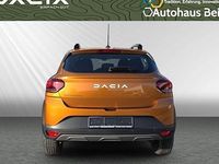 Gebraucht Dacia Sandero Expression 101 PS (74 kW) 2023 Orange Limousine