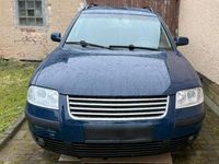 Gebraucht VW Passat 101 PS (74 kW) 2003 Blau Kombi