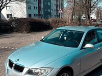 Gebraucht BMW 320 178 PS (130 kW) 2007 Silber Limousine