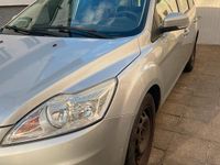 Usata Ford Focus 109 CV (80 kW) 2010 Argento Station wagon